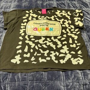 Queen of Sparkles Composition Queen Black Graphic Tee with Neon 'Queen' Detail